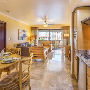 Melia Puerto Vallarta